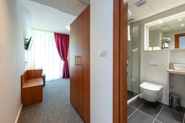غرفة مفردة في الملحق، Hotel Komodor 7/8