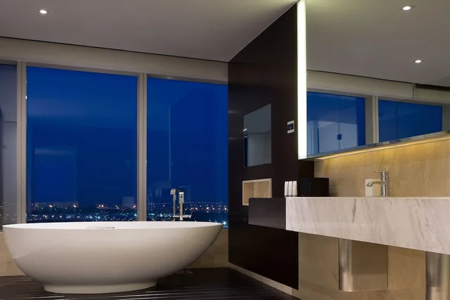 جناح رئاسي بسرير كينج بإطلالة على النهر، Le Meridien Saigon 5/6