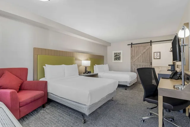 غرفة بسريرين مزدوجين لذوي الإعاقة، Country Inn & Suites by Radisson, Vallejo Napa Valley, CA 4/6