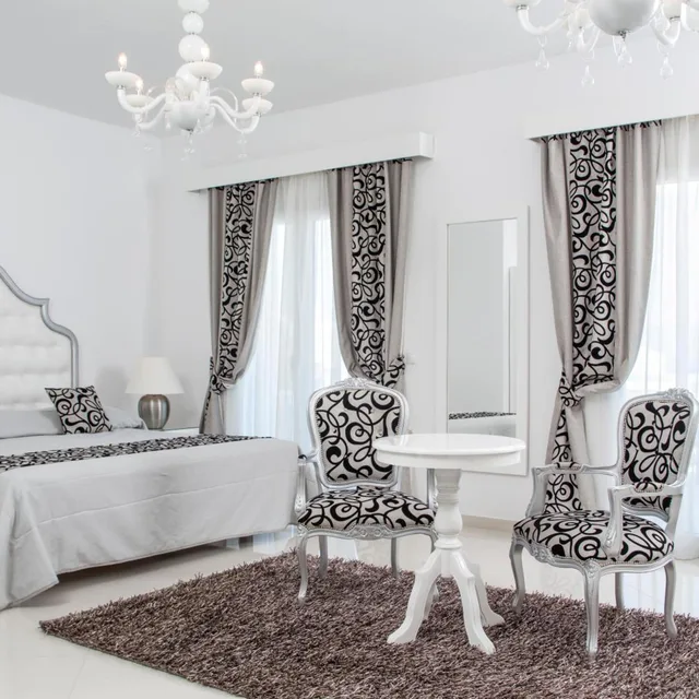 Executive, Suite, Private Pool, Grand Beach 1/6