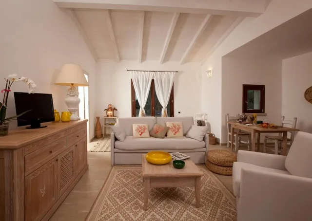 غرفة كلاسيكية، Residence Punta Falcone 4/6