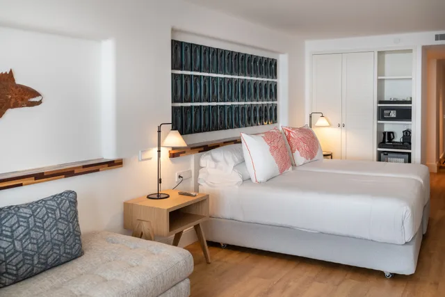 Relax, Junior Suite, Sea View، Fariones Hotel 1/3