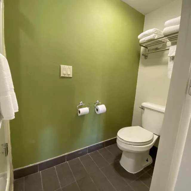 Standard, 2 Double Beds, Sleep Inn Atlanta Airport 5/7