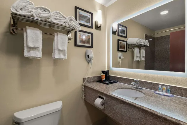 Suite, 2 Queen Beds, Comfort Inn and Suites Atoka 3/4