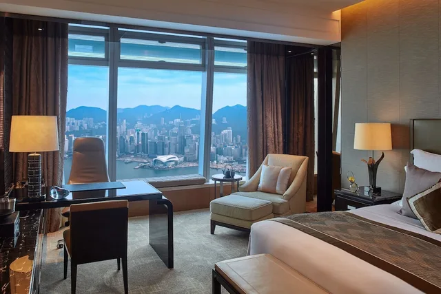 Victoria, Deluxe, King Bed, Harbour View، The Ritz Carlton Hong Kong 3/7