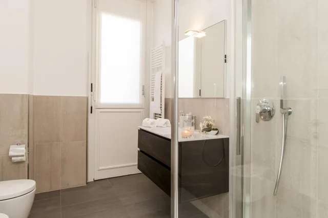جناح، Milan Royal Suites Magenta Luxury Apartments 8/9