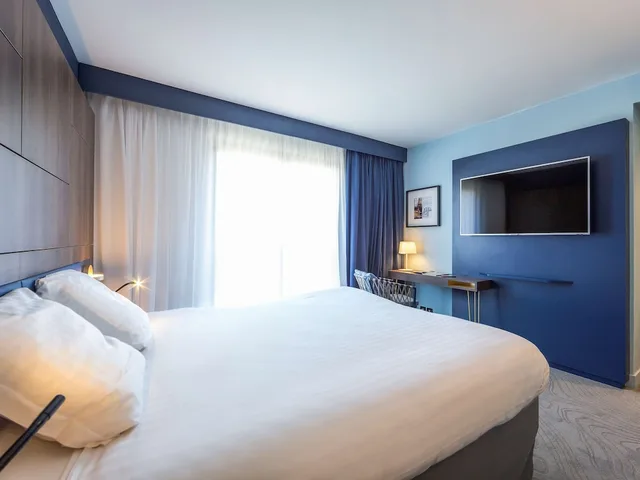 غرفة كلاسيكية بسرير مزدوج بإطلالة على الحديقة، Mercure Marseille Centre Bompard La Corniche 5/10