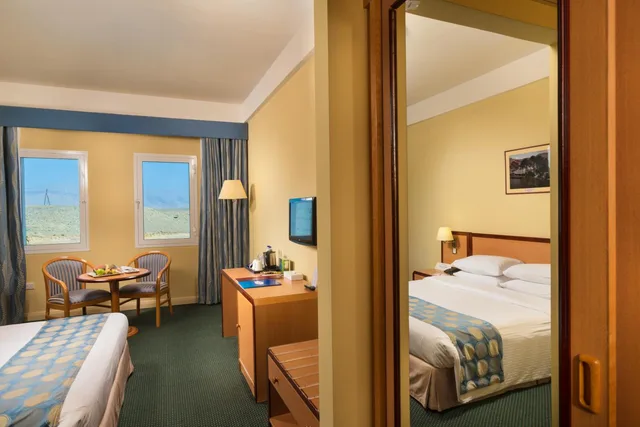 جناح تنفيذي بسرير كينج، Best Western Sur 6/9