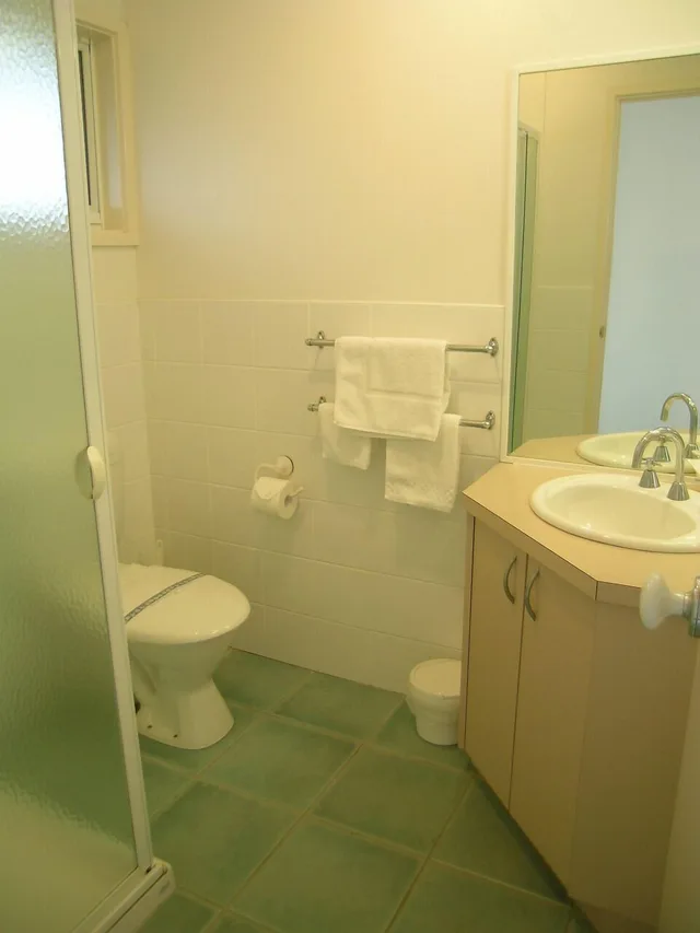 Room, Queen Bed, Ocean View, Ground Floor, A Great Ocean View Motel 2/2