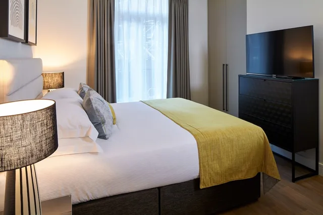 Open Plan, Superior, Apartment, Double Bed، Cheval Harrington Court 3/8