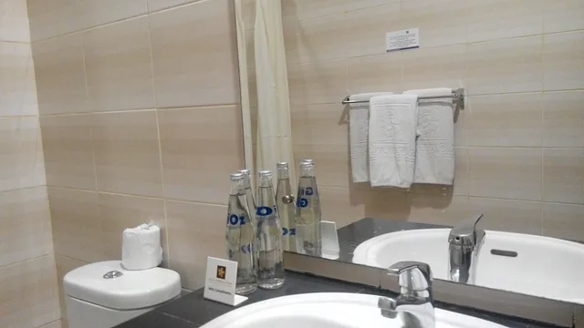 Studio, Triple, 1 Double and 1 Single Bed, Kuta Central Park Hotel 7/10