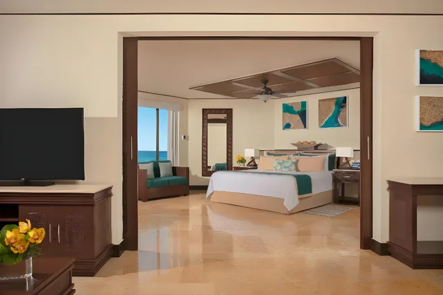 Preferred Club, Master, Suite, Ocean Front، Dreams Riviera Cancun 1/2