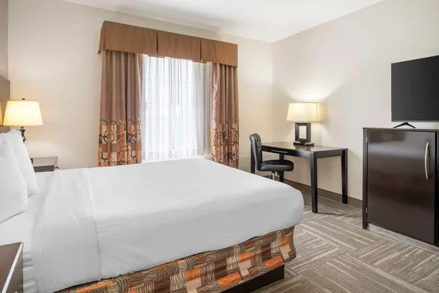 غرفة بسرير كوين لذوي الإعاقة، Best Western Mason Inn 1/3