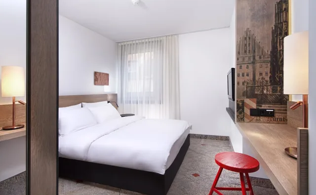 غرفة كومفورت بسريرين منفصلين، Sorat Hotel Saxx Nurnberg 1/5