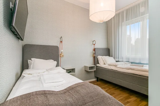 غرفة قياسية بسريرين منفصلين، Turinge Hotel 1/3