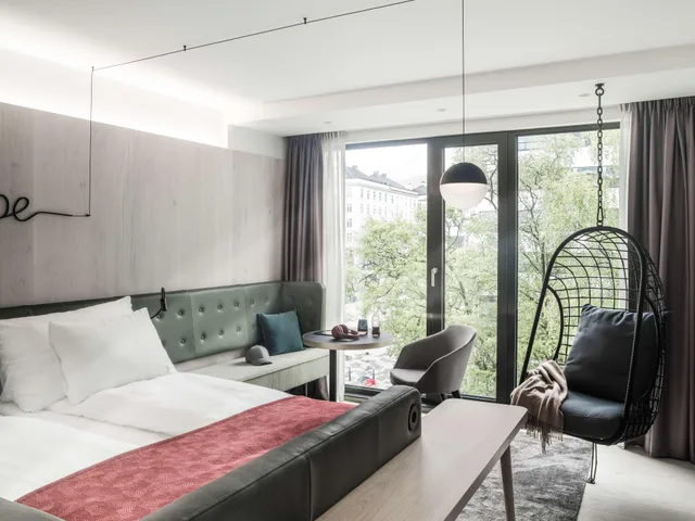 غرفة بسرير كينج بإطلالة، Hotel Norge By Scandic 1/4
