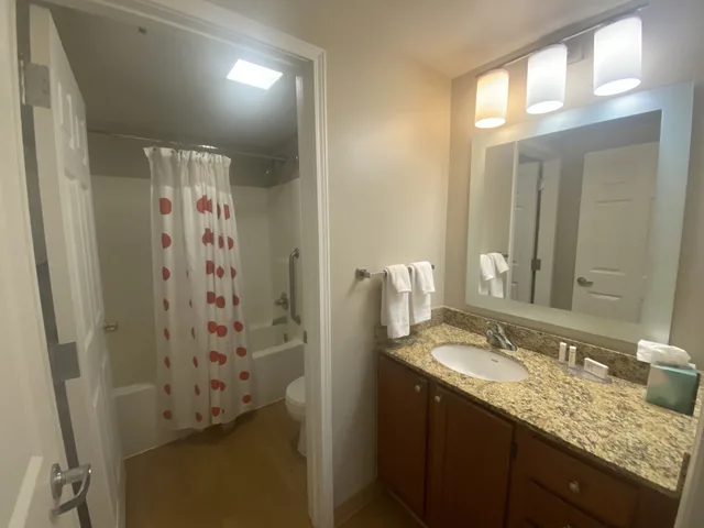 جناح بسريرين كوين، MainStay Suites Middleburg Heights Cleveland Airport 6/9