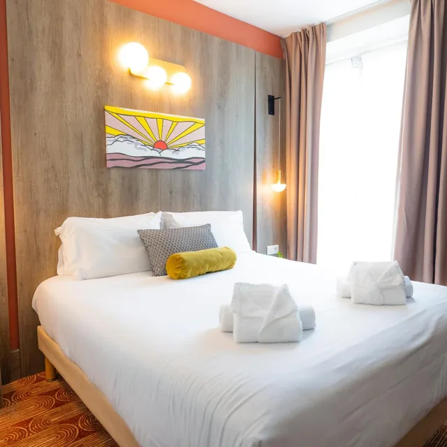 غرفة قياسية صغيرة بسرير مزدوج، Hotel Le Seize 1/5