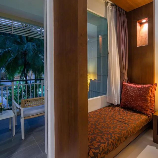 Stairway, Deluxe، A2 Pool Resort 4/6