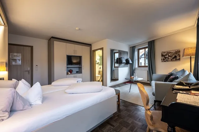 غرفة ديلوكس بسرير كينج، HOTEL POST 3/6
