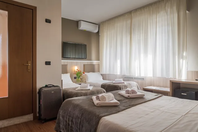 غرفة كلاسيكية رباعية، Hotel Gardenia 9/10