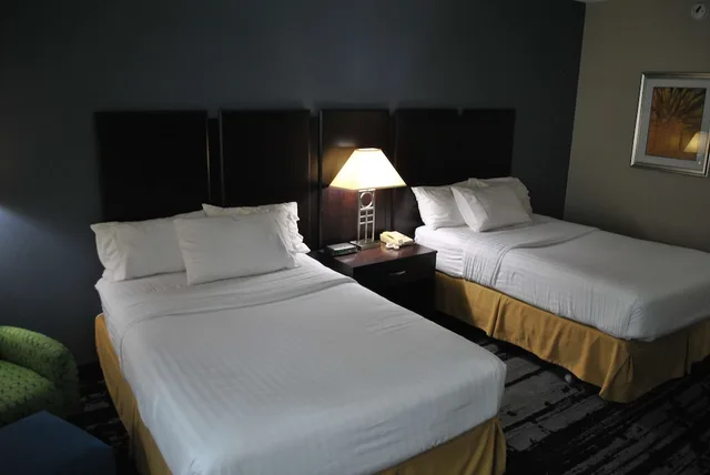 غرفة قياسية بسريرين مزدوجين، Best Western Owego Inn 3/9