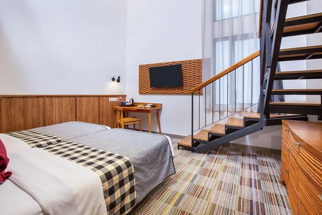 دوبلكس، The 1O1 Bandung Dago 9/10