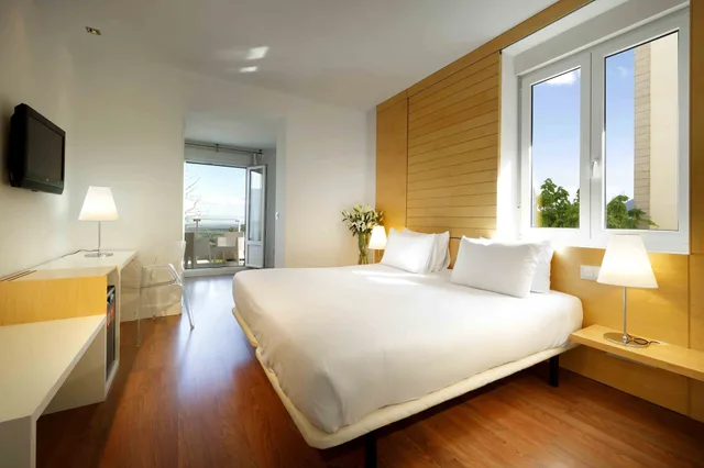 Room, Twin Beds, Terrace, Dorma Victoria Palace 3/9