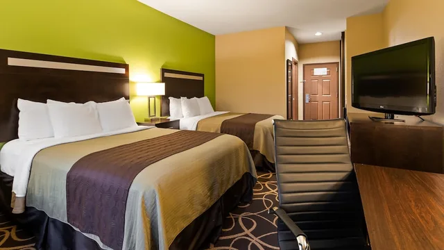 غرفة قياسية بسريرين كوين لذوي الإعاقة، Best Western Plus Kenedy Inn 2/4