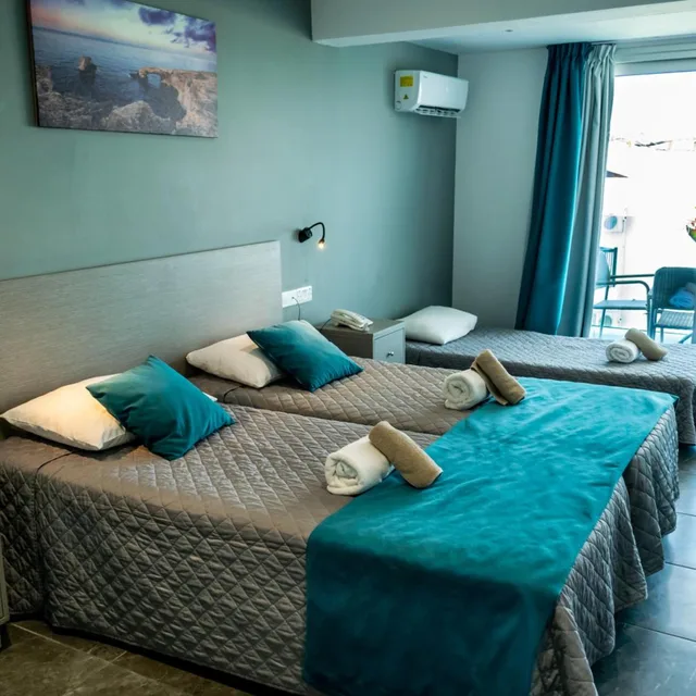غرفة سوبيريور ثلاثية، A. Maos Hotel Apartments 9/10