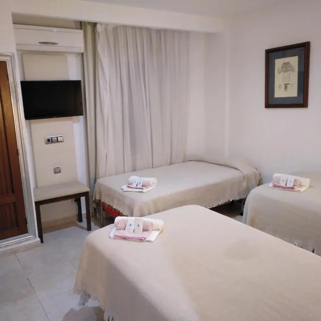 غرفة بسريرين منفصلين، Hotel Nuevo Ara 1/5