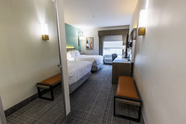 غرفة قياسية بسريرين كوين، Comfort Inn & Suites New Iberia - Avery Island 4/4