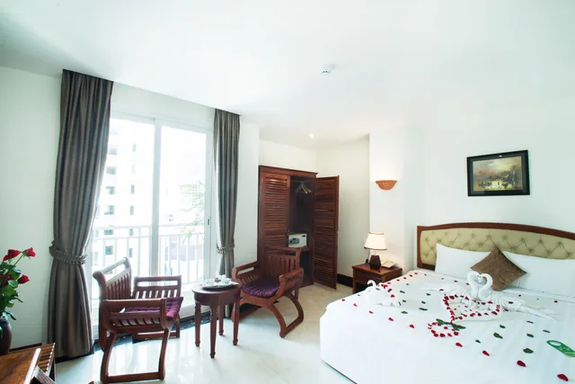 غرفة سوبيريور بسرير كينج بإطلالة على المدينة، RELAX HOTEL 2/3