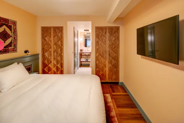 غرفة ديلوكس بسريرين منفصلين، Hotel Mercier 3/10