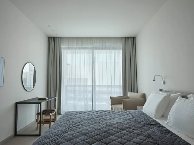 Deluxe, Queen Bed, Lateral Side Sea View, Sofa، Atlantica Sancta Napa Resort 1/1