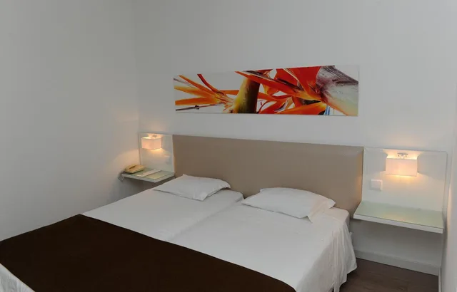 غرفة ثلاثية، Dorisol Estrelicia Hotel 3/4