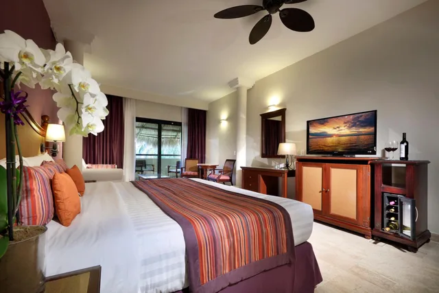 Junior Suite, Family, Family Selection At Grand Palladium Vallarta Resort Spa All Inclusive 5/10