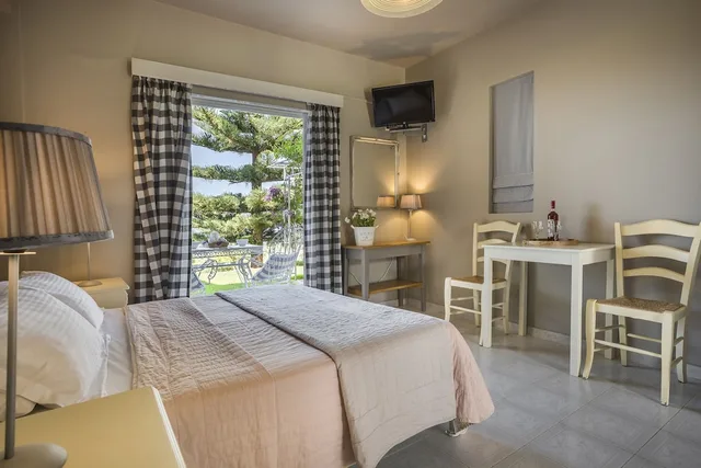 استوديو بسرير كوين وسرير فردي بإطلالة على البحر، Panorama Fanari Studios Apartments 3/10