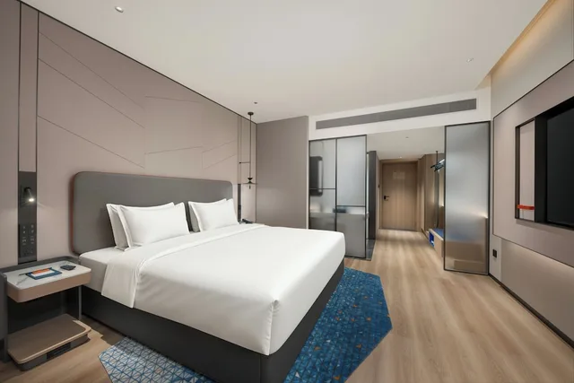 غرفة قياسية بسرير كينج، Holiday Inn Express Zhangzhou Zhangpu by IHG 2/3