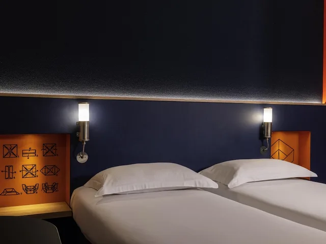 غرفة قياسية بسريرين منفصلين، ibis Styles Bourg La Reine 3/6