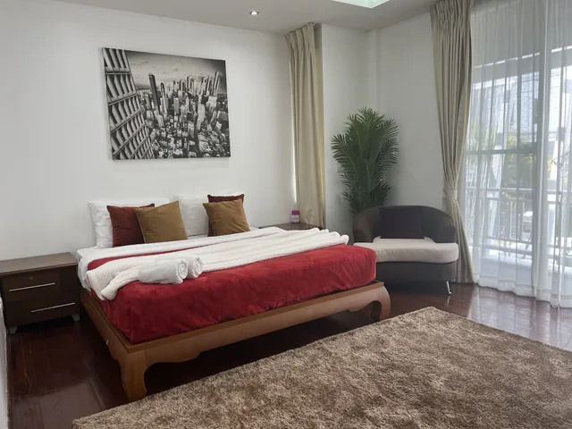 فيلا عائلية بسريرين كينج بإطلالة على المسبح بـ6 غرف نوم بمسبح خاص، Paradise Pool Villa Pattaya in Tropicana Village (ex VIP Villas Pattaya Tropicana Jomtien Beach) 9/10