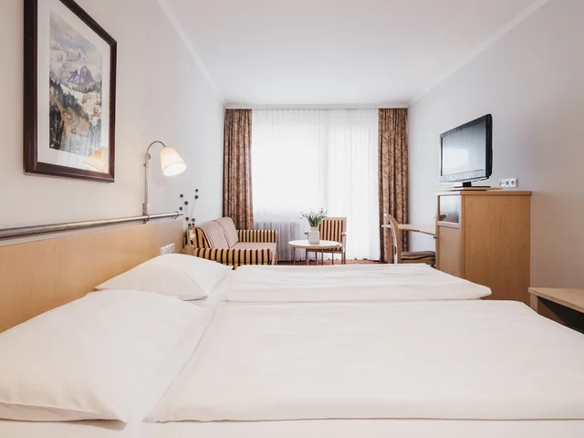 غرفة كومفورت ثلاثية مع أريكة، SPORTHOTEL ROYER 2/4