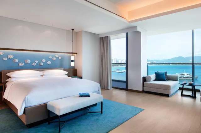 جناح استوديو تنفيذي بسرير كينج بإطلالة على البحر بشرفة، Jw Marriott Hotel Sanya Dadonghai Bay 1/5