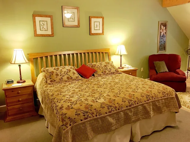 جناح، Highland Lake Inn & Resort 3/10