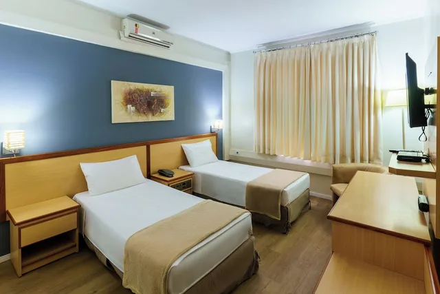 Superior, Suite, Twin Beds, Sofa, Hotel Augusta Boulevard 3/7