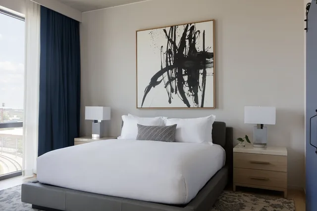 غرفة بسرير كينج، The Kimpton Pittman Hotel 3/8