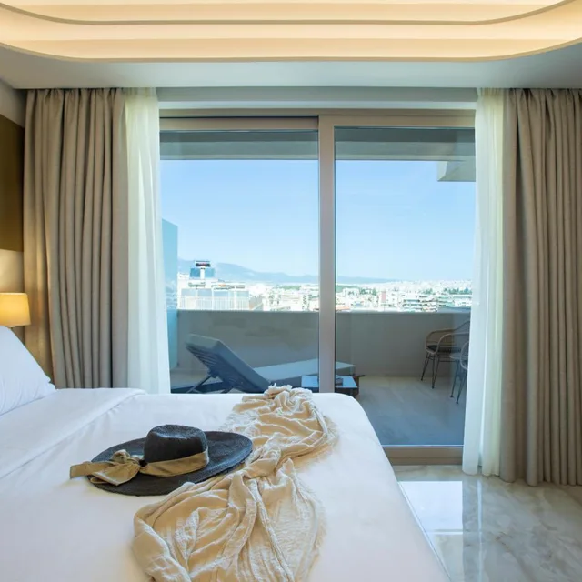 جناح بسرير كينج بشرفة، Green Suites Boutique Hotel 5/7