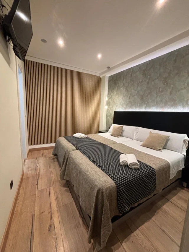 غرفة ديلوكس بسرير مزدوج، Hotel DAOS 1/10