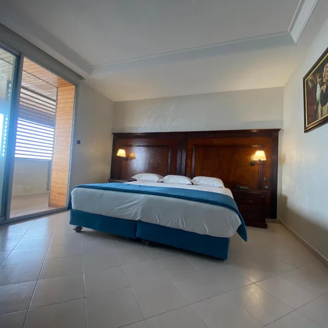 غرفة ديلوكس بسرير مزدوج، Azur Hotel 1/10