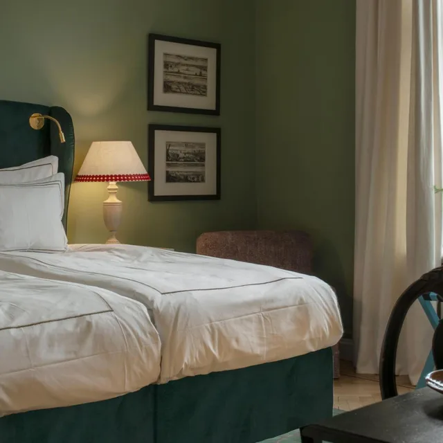 Superior, Double Bed, The Sparrow Hotel 5/6
